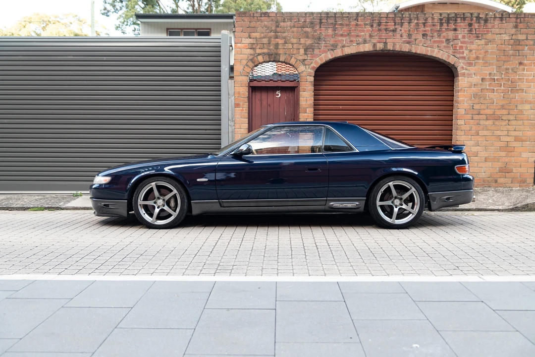 1990 Mazda JC Cosmo - Image 8 of 31