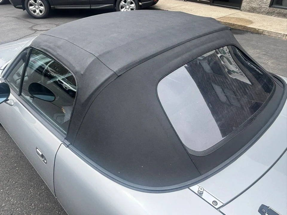 1990 Mazda NA MX-5 Miata - Image 28 of 31