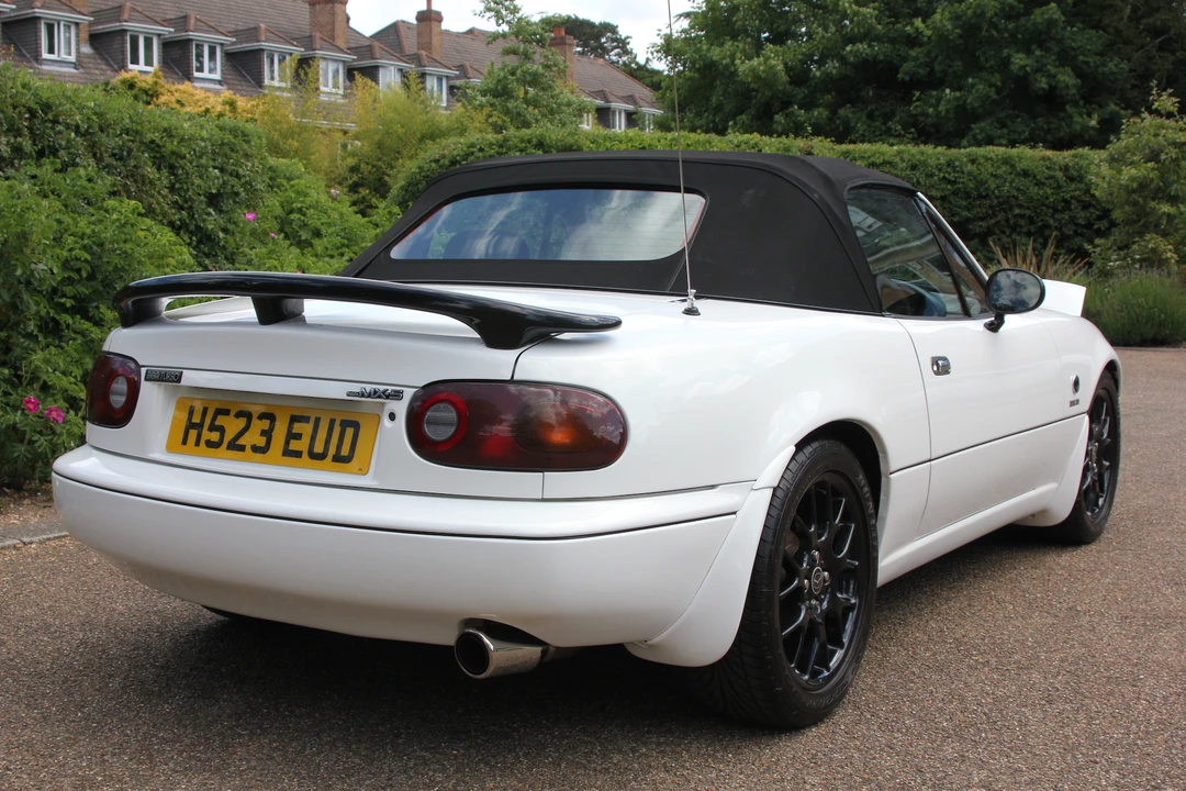 1990 Mazda NA MX-5 Miata - Image 15 of 31