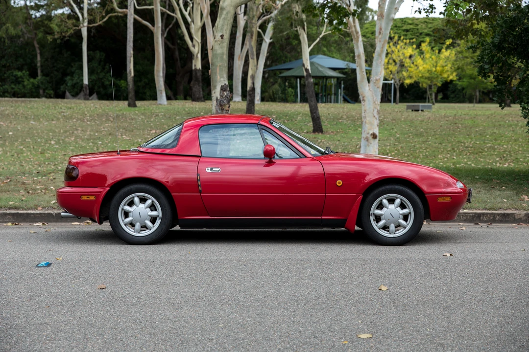 1990 Mazda NA MX-5 Miata - Image 5 of 31