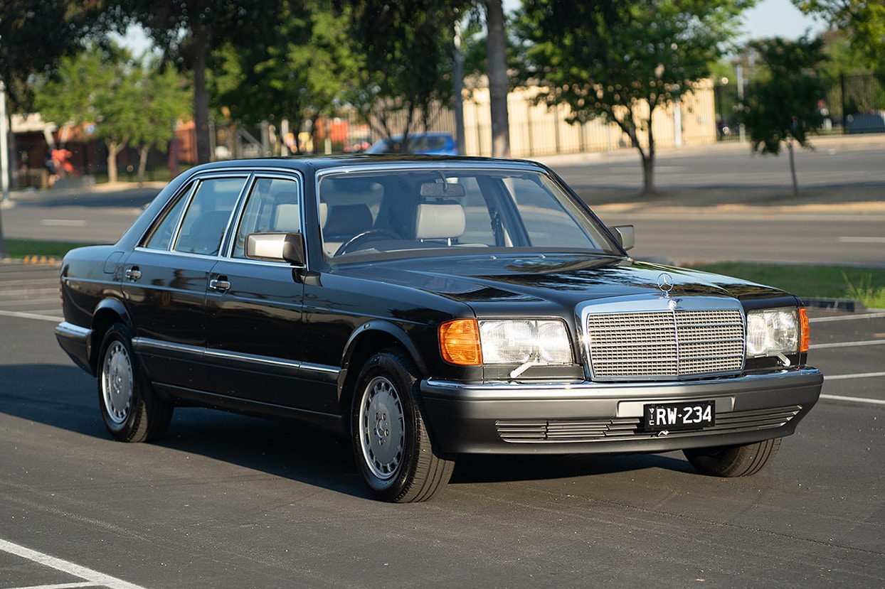 1990 Mercedes-Benz (W126) 420 Sel