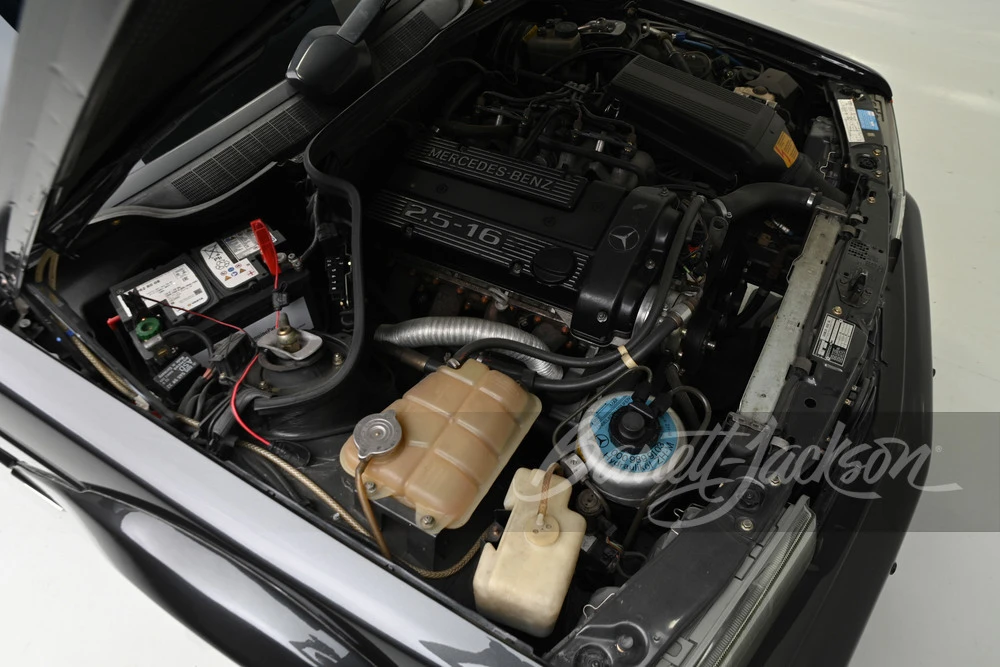 1990 Mercedes-Benz 190E 2.5-16 Evolution II - Image 6 of 31