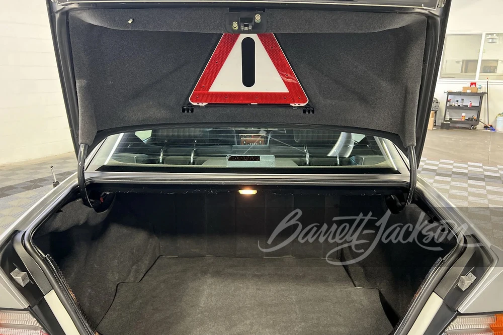 1990 Mercedes-Benz W124 E-Class - Image 25 of 31
