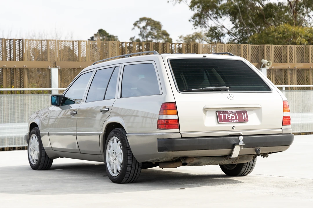 1990 Mercedes-Benz W124 E-Class - Image 6 of 31