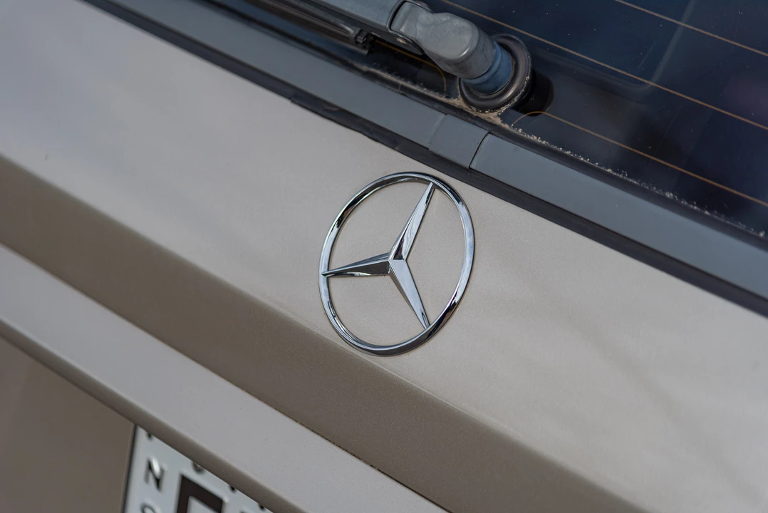1990 Mercedes-Benz W124 E-Class - Image 27 of 31