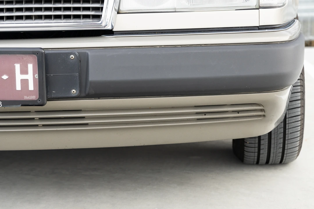 1990 Mercedes-Benz W124 E-Class - Image 21 of 31