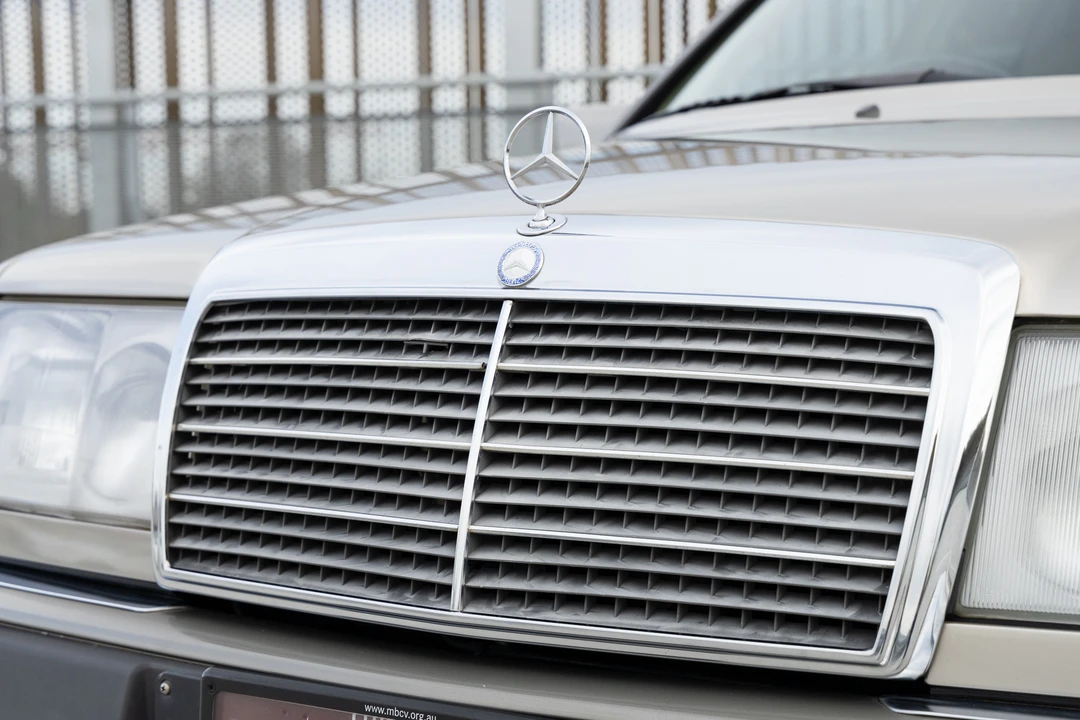 1990 Mercedes-Benz W124 E-Class - Image 22 of 31