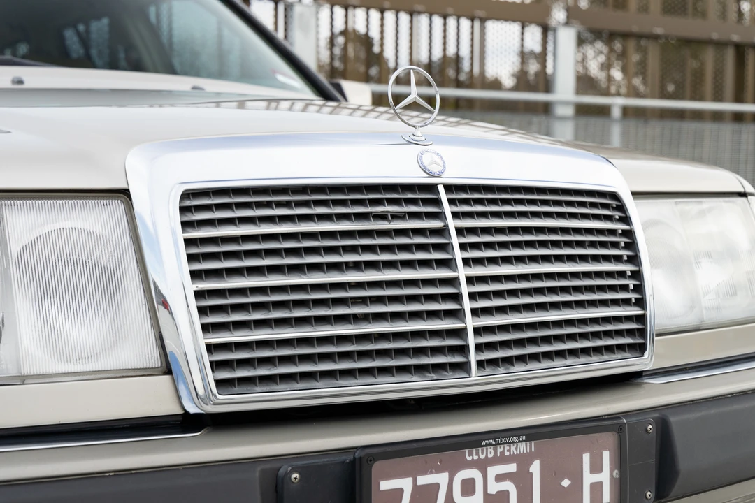 1990 Mercedes-Benz W124 E-Class - Image 27 of 31