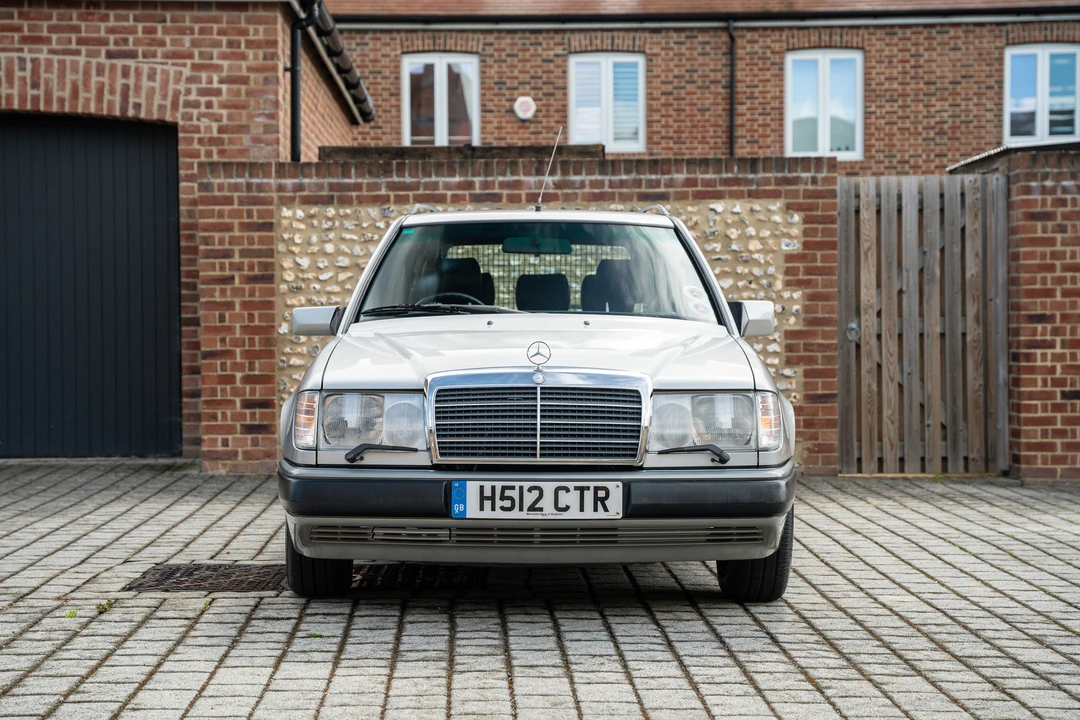 1990 Mercedes-Benz W124 E-Class - Image 3 of 31