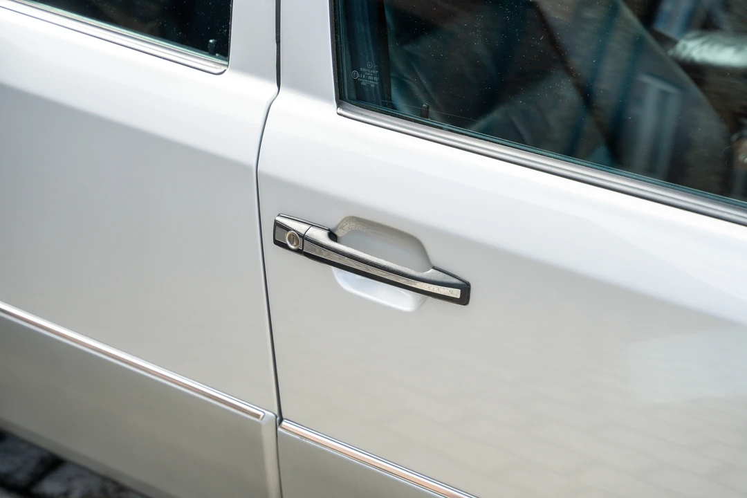1990 Mercedes-Benz W124 E-Class - Image 31 of 31