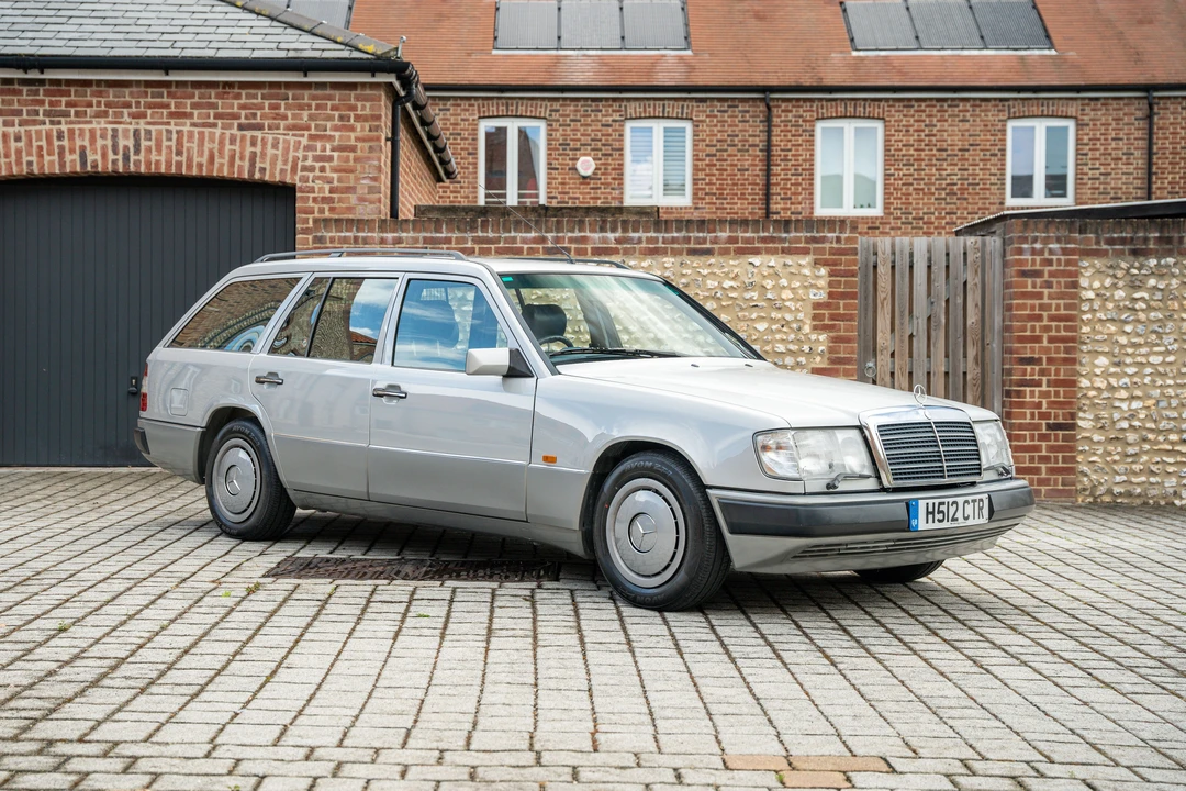 1990 Mercedes-Benz W124 E-Class - Image 4 of 31