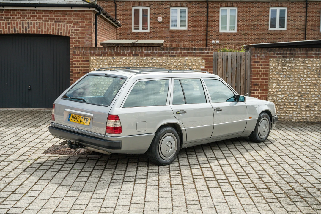 1990 Mercedes-Benz W124 E-Class - Image 6 of 31