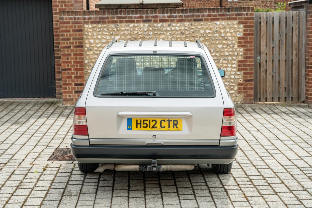 1990 Mercedes-Benz W124 E-Class - Image 15 of 31