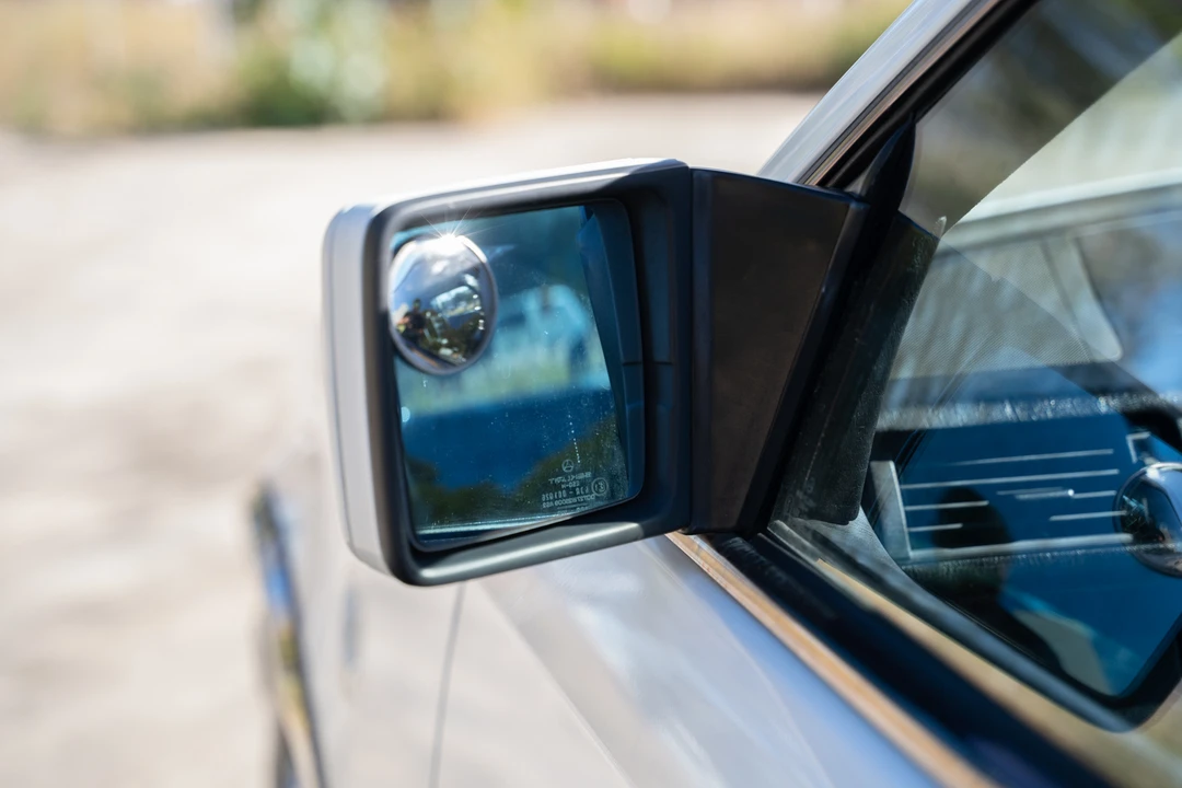 1990 Mercedes-Benz W124 E-Class - Image 24 of 31