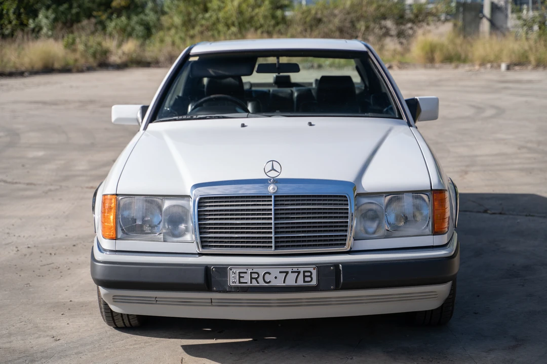 1990 Mercedes-Benz W124 E-Class - Image 11 of 31