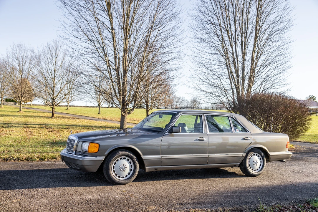 1990 Mercedes-Benz 450SEL - Image 25 of 31