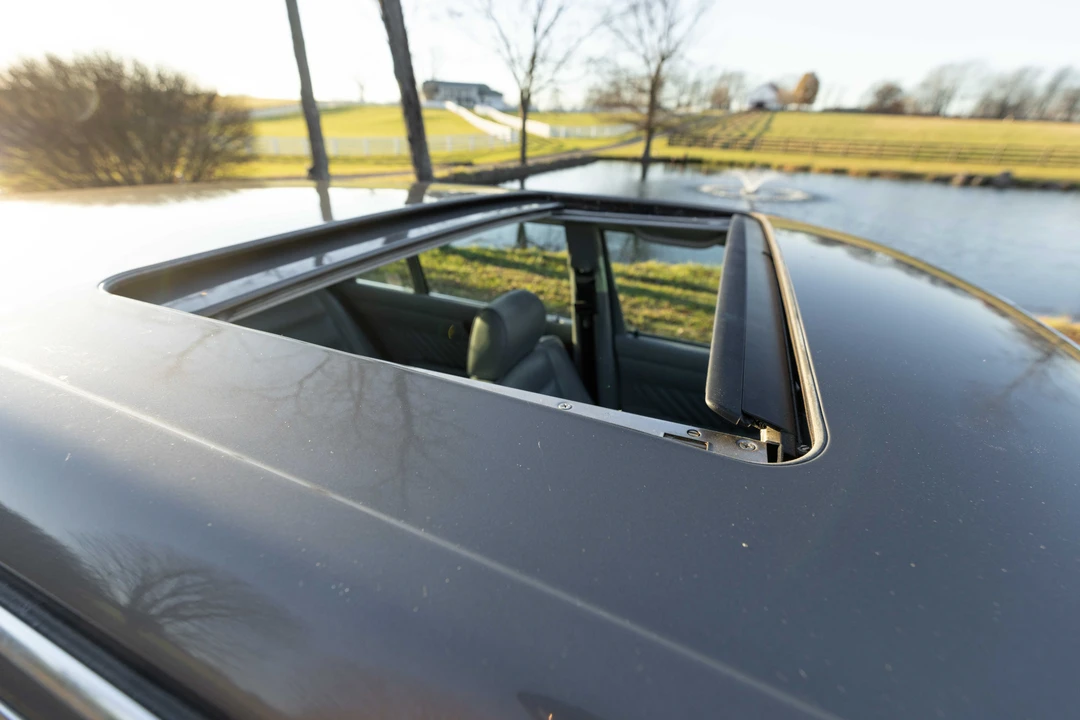 1990 Mercedes-Benz 450SEL - Image 31 of 31