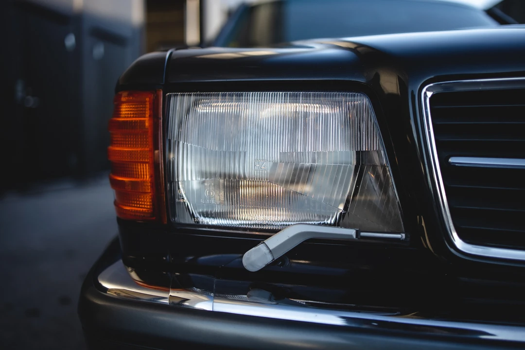 1990 Mercedes-Benz 450SEL - Image 25 of 31