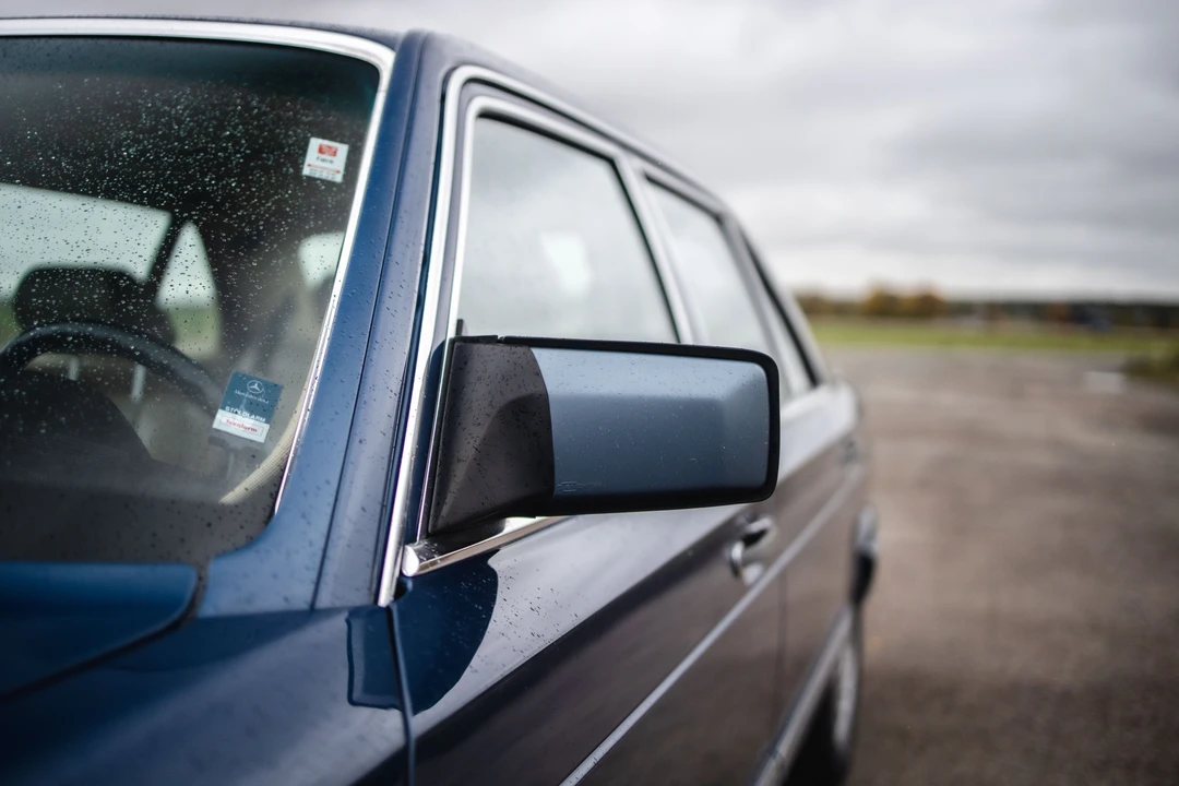1990 Mercedes-Benz 450SEL - Image 29 of 31