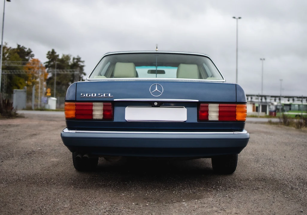1990 Mercedes-Benz 450SEL - Image 9 of 31