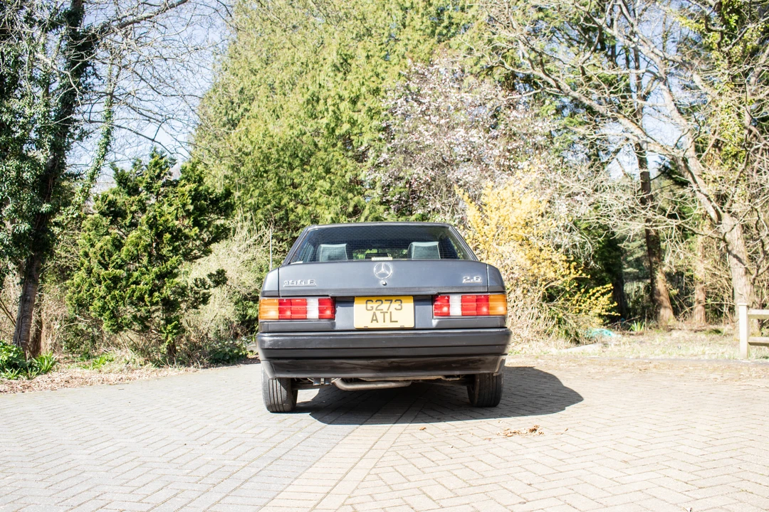 1990 Mercedes-Benz 190E - Image 16 of 31