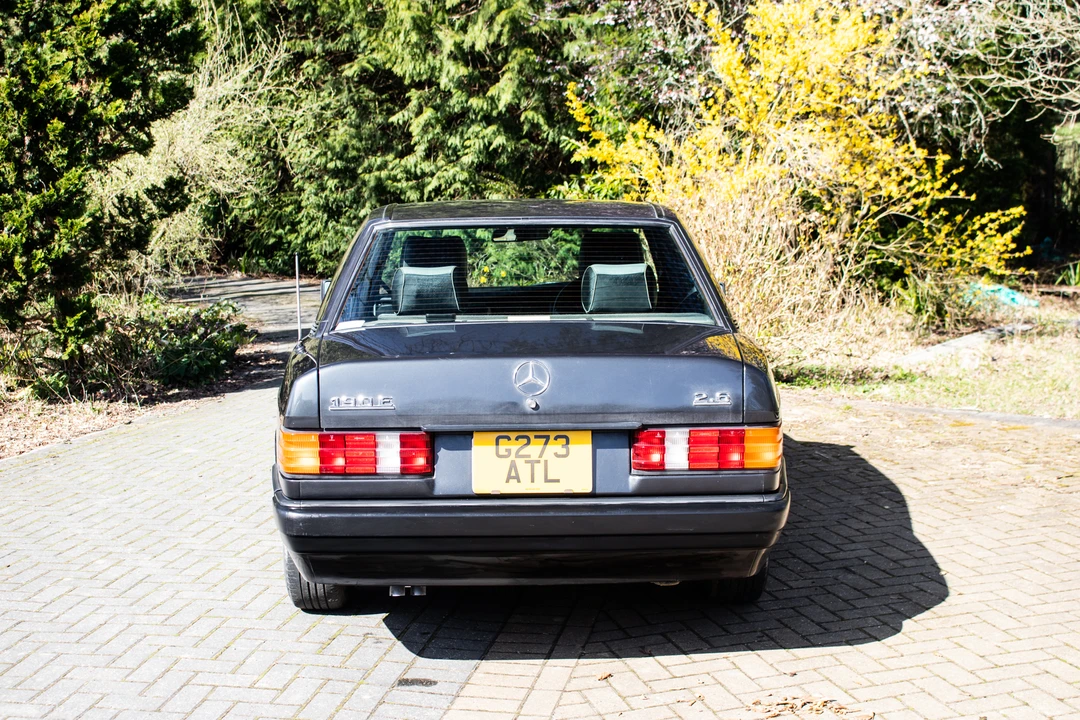 1990 Mercedes-Benz 190E - Image 23 of 31