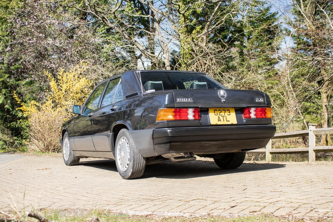 1990 Mercedes-Benz 190E - Image 27 of 31