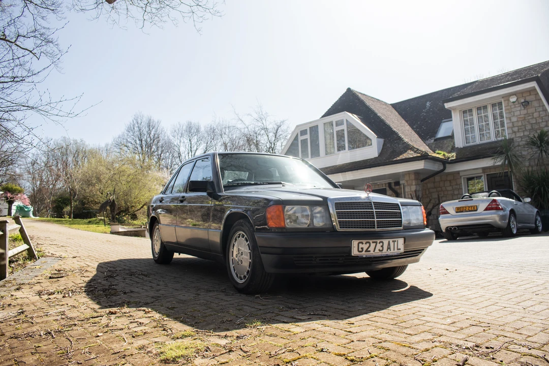 1990 Mercedes-Benz 190E - Image 8 of 31
