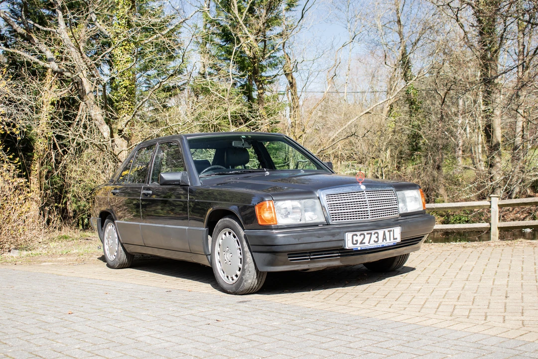 1990 Mercedes-Benz 190E - Image 9 of 31