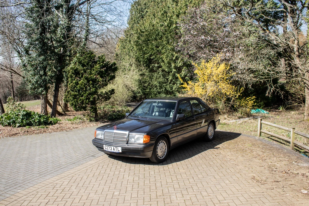 1990 Mercedes-Benz 190E - Image 5 of 31