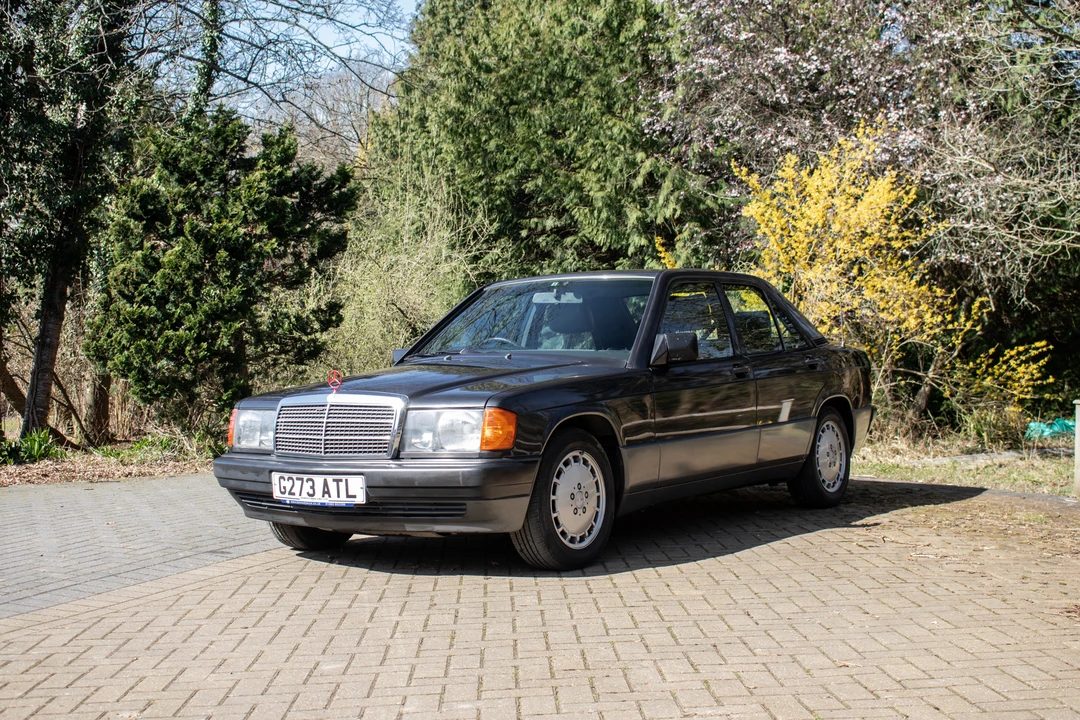 1990 Mercedes-Benz 190E - Image 3 of 31