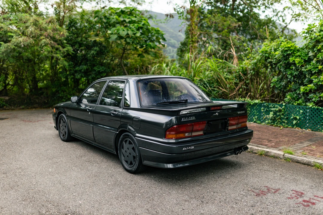 1990 Mitsubishi Galant 6th Gen - Image 13 of 31