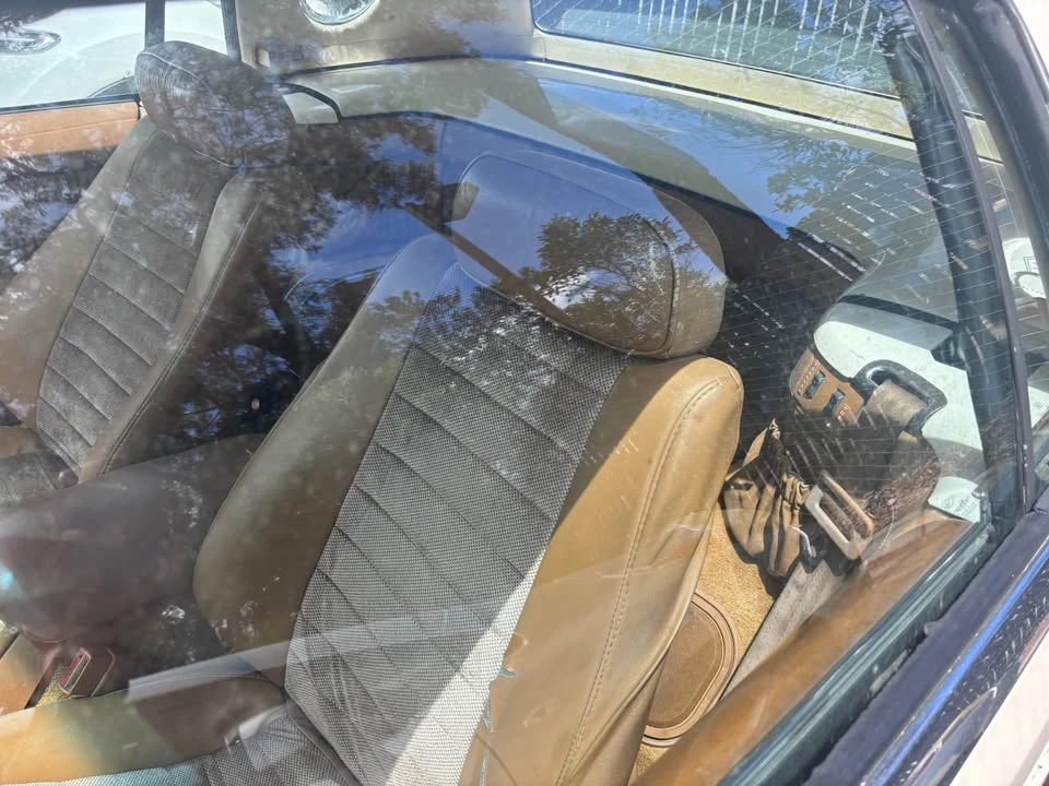 1990 Maserati Biturbo & 222 - Image 19 of 19