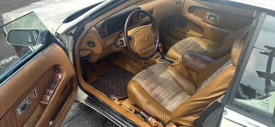 1990 Maserati Biturbo & 222 - Image 10 of 19