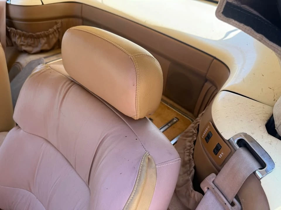 1990 Maserati Biturbo & 222 - Image 6 of 12