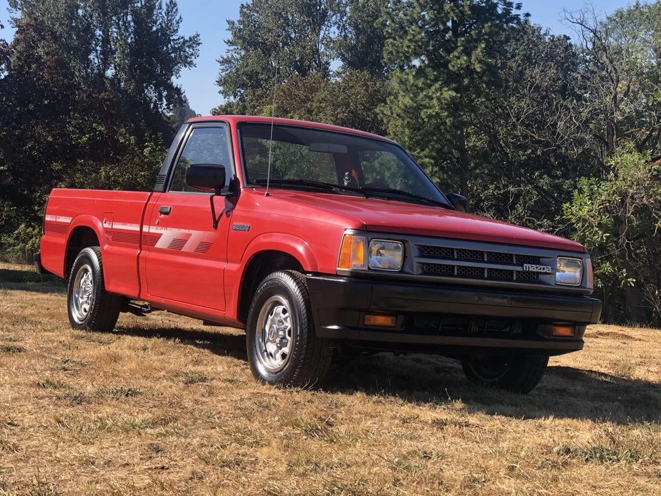 1990 Mazda B Series 4th Gen - Image 11 of 31