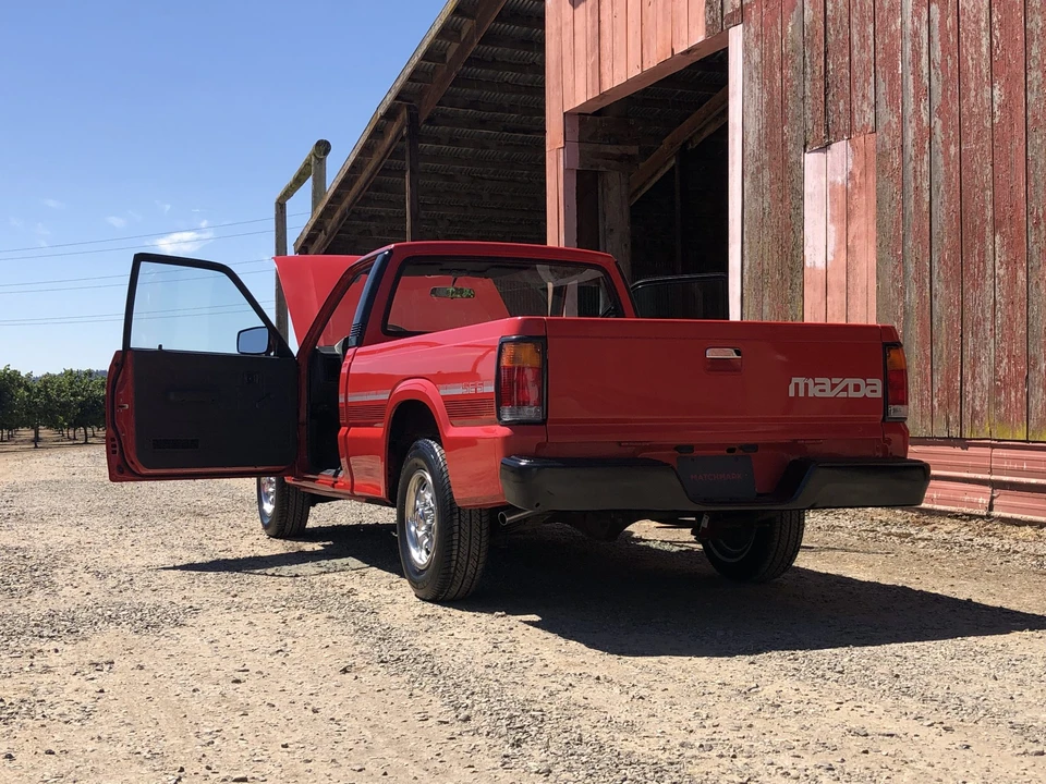 1990 Mazda B Series 4th Gen - Image 27 of 31