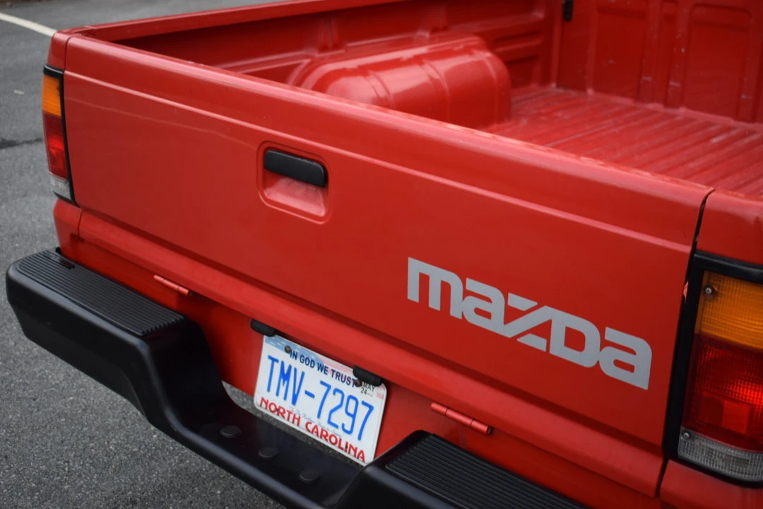 1990 Mazda B Series 4th Gen - Image 27 of 31