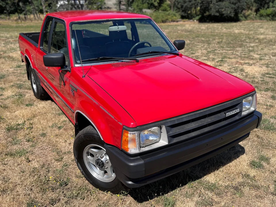 1990 Mazda B Series 4th Gen - Image 2 of 31