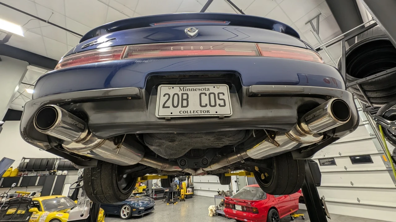 1990 Mazda JC Cosmo - Image 5 of 21