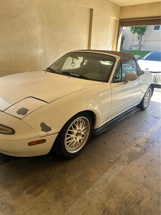 1990 Mazda NA MX-5 Miata - Image 2 of 10