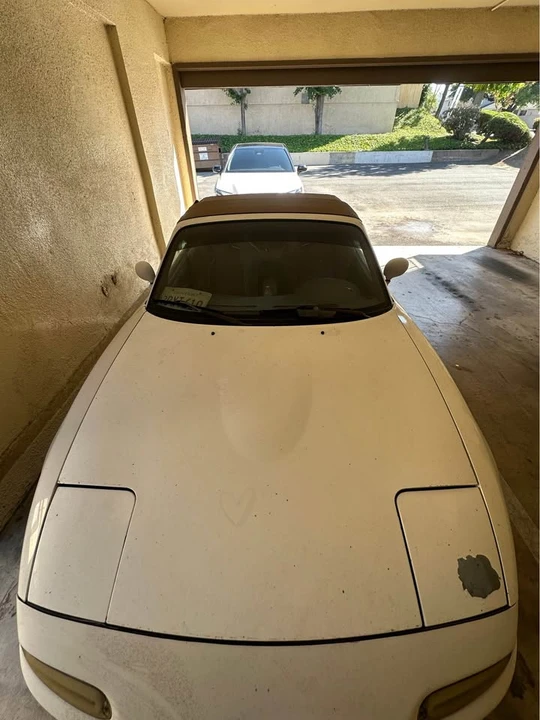 1990 Mazda NA MX-5 Miata - Image 4 of 10