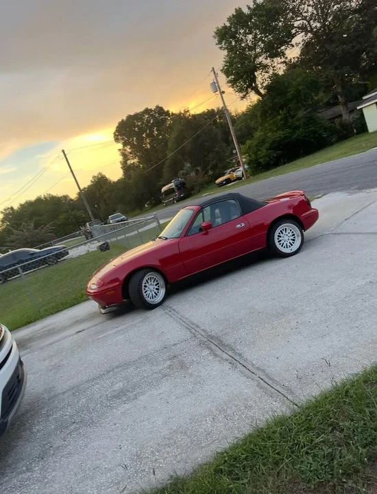 1990 Mazda NA MX-5 Miata - Image 2 of 6