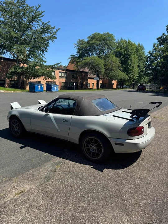 1990 Mazda NA MX-5 Miata - Image 3 of 7