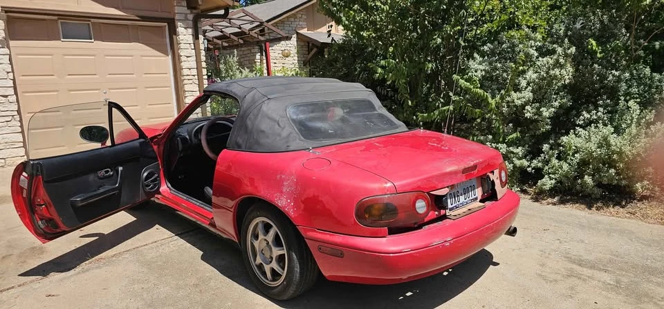 1990 Mazda NA MX-5 Miata - Image 9 of 14