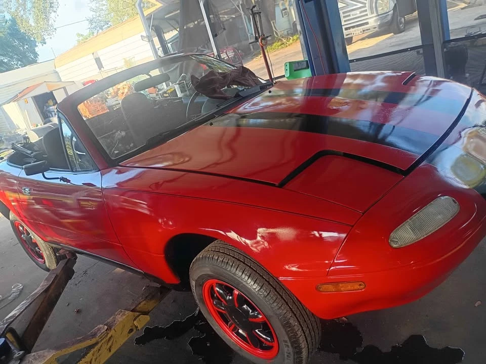 1990 Mazda NA MX-5 Miata - Image 4 of 10