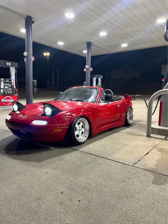 1990 Mazda NA MX-5 Miata - Image 3 of 11