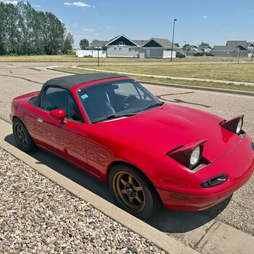 1990 Mazda MX-5 Miata RF Club Convertible 2D