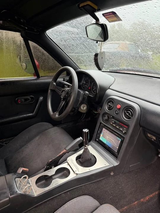 1990 Mazda NA MX-5 Miata - Image 10 of 16