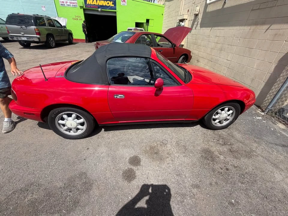 1990 Mazda NA MX-5 Miata - Image 7 of 7